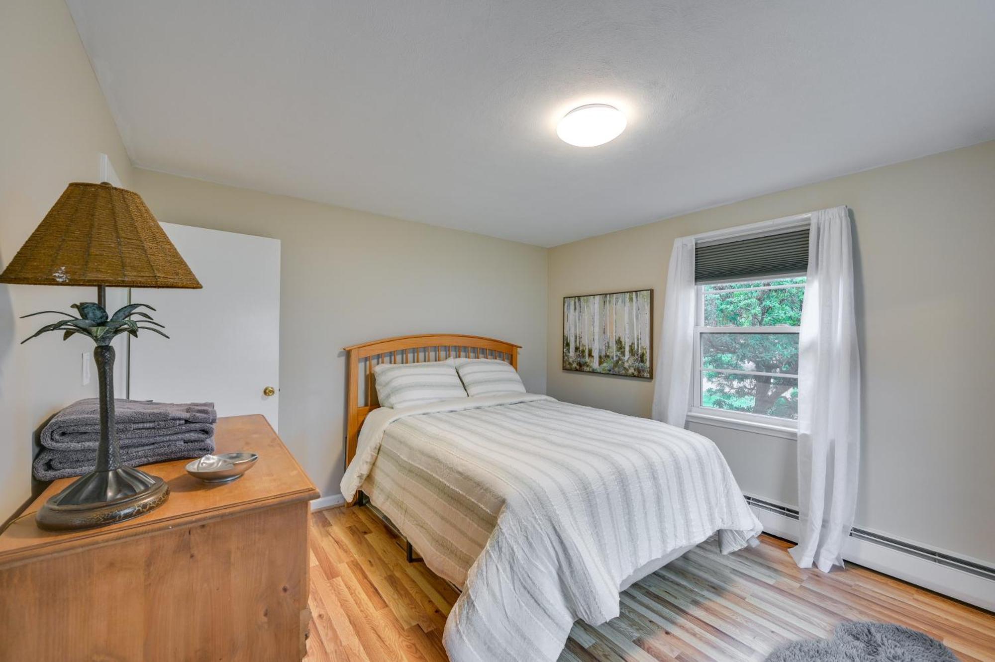 Appartamento Marblehead Retreat With Sprawling Yard And Gas Grill! Esterno foto